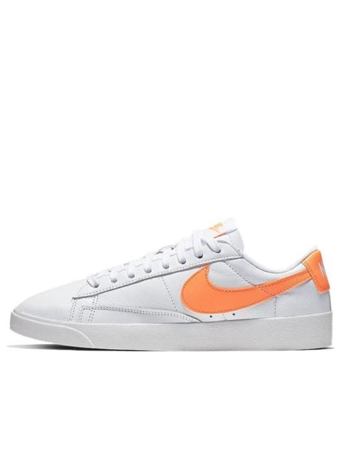 (WMNS) Nike Blazer Low LE 'White Fuel Orange' AV9370-103
