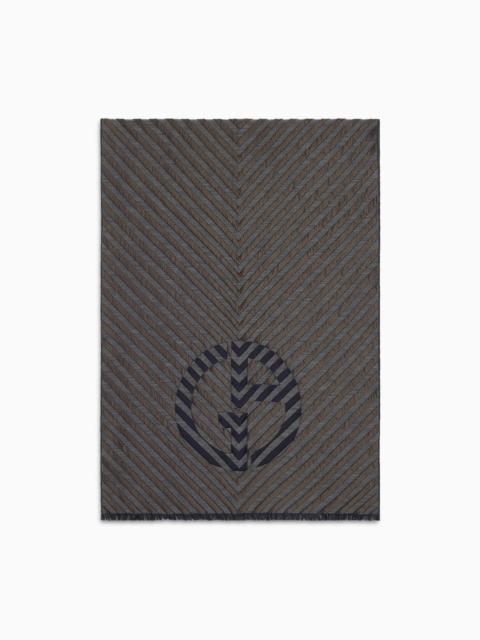 Jacquard virgin wool and silk stole