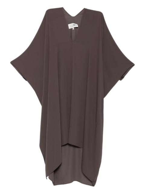 V-neck asymmetric day dress