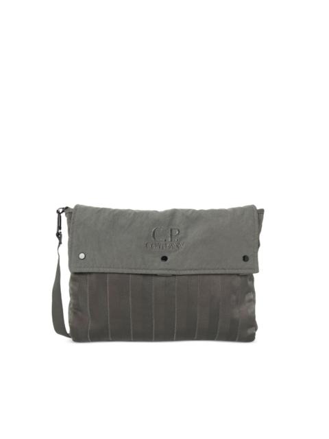 button striped tote bag