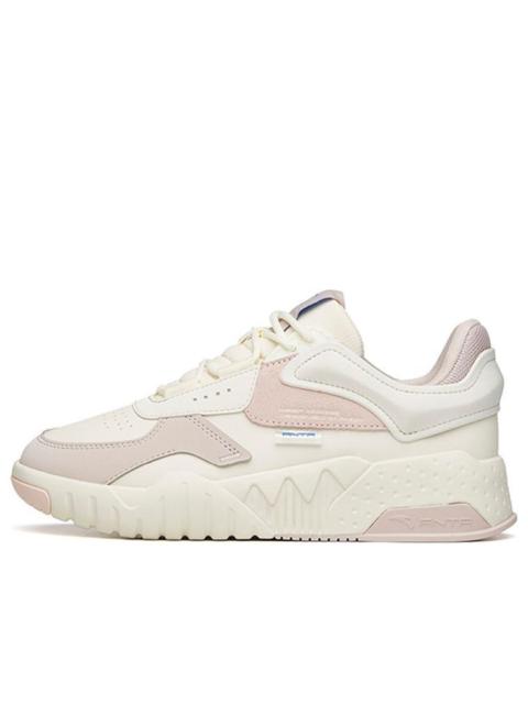 (WMNS) ANTA Life Series Sneakers 'White Pink' 922138051-3