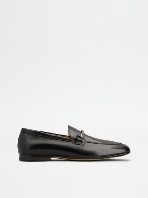 LOAFERS IN LEATHER - BLACK