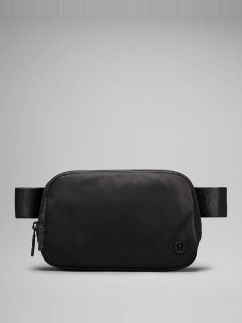 Everywhere Belt Bag 1L