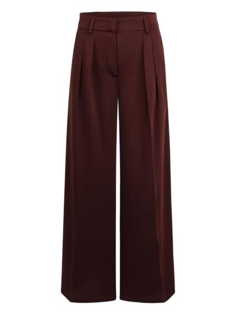 pleated trousers