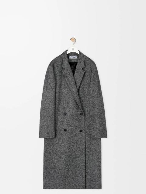 Double breasted coat in wool blend