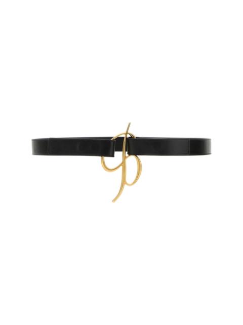 logo-buckle belt