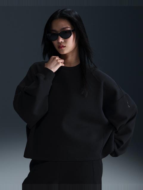 Nike 24.7 ImpossiblySoft Women's Dri-FIT Oversized Crew-Neck Top