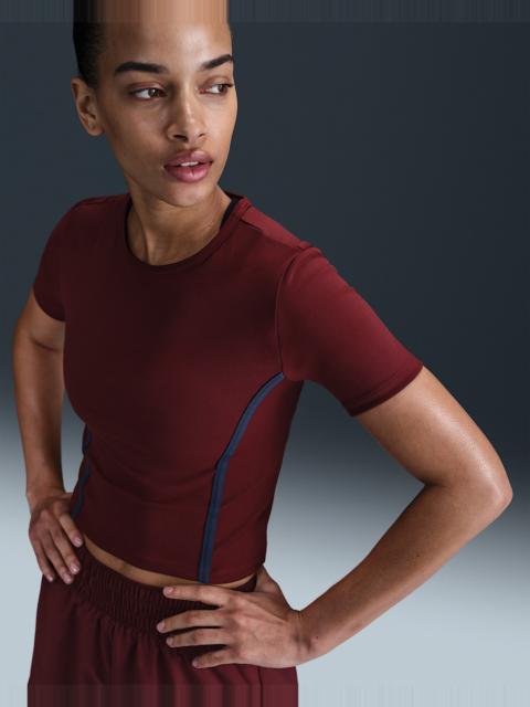 Nike One Fitted Women's Dri-FIT Short-Sleeve Top