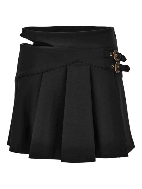pleated buckle-fastening skirt