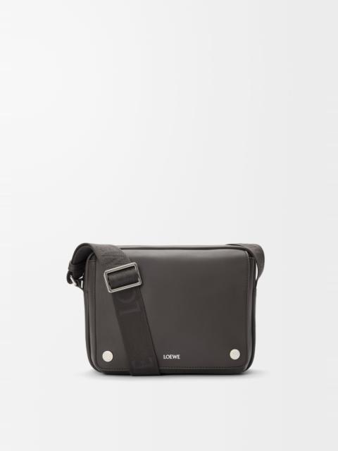 Medium Pebble messenger bag in smooth calfskin