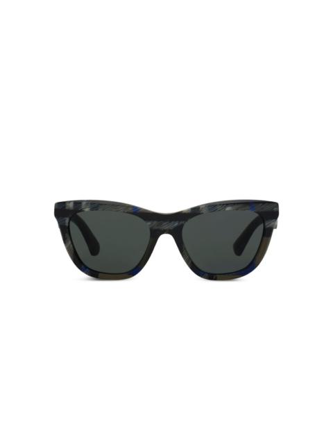 Code cat-eye sunglasses