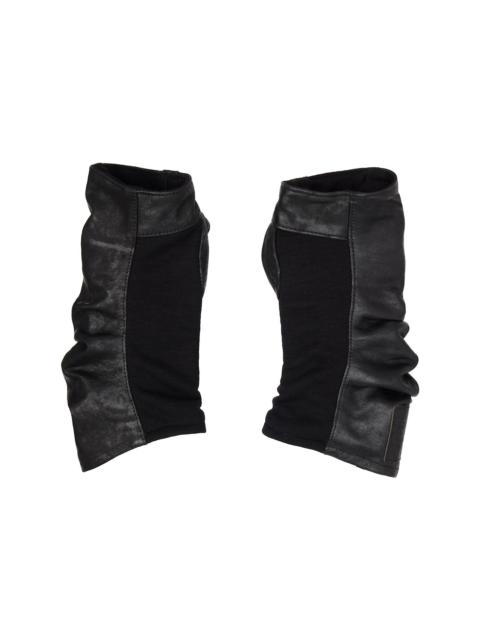 Black Indirect Gloves