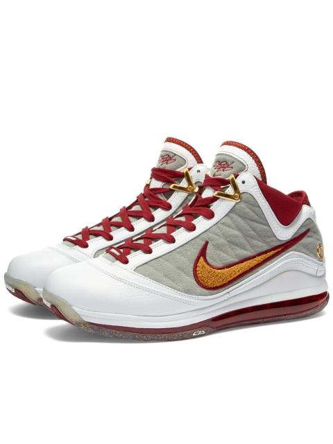 Nike LeBron 7