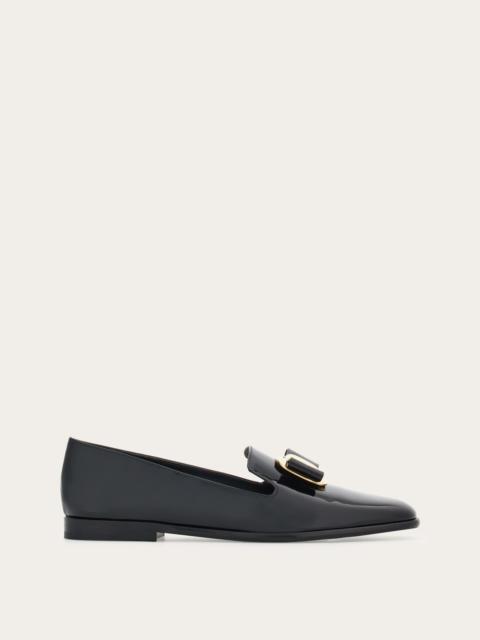 New Vara plate loafer