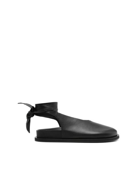 Marion flat pumps