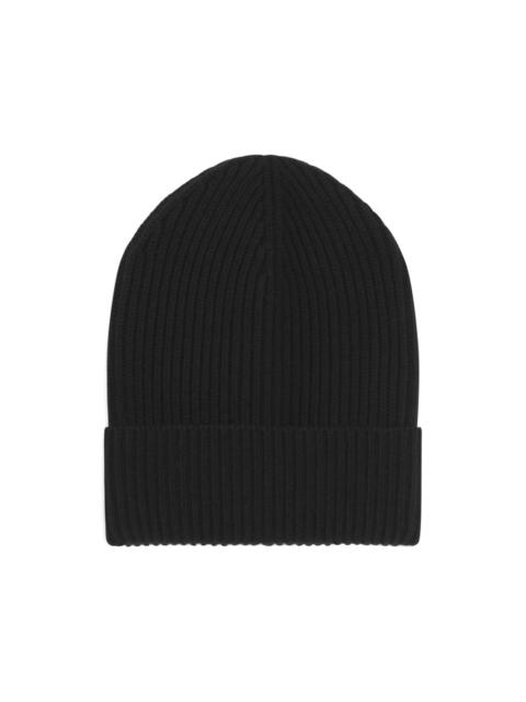 ribbed beanie