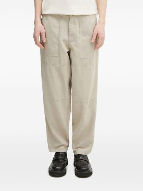utility-pocket trousers