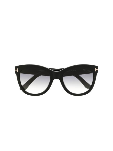gradient cat-eye sunglasses