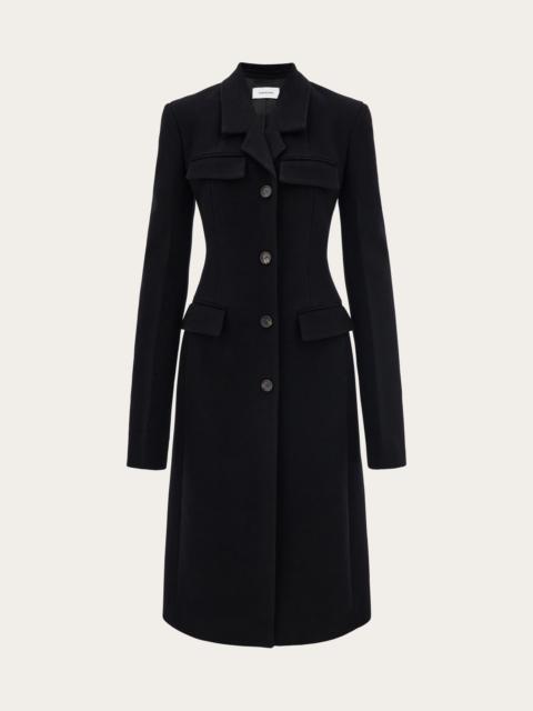 Fitted single breasted coat
