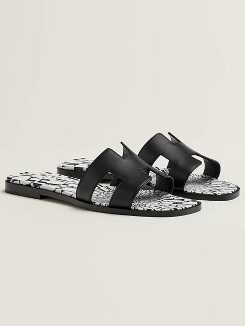Oran sandal