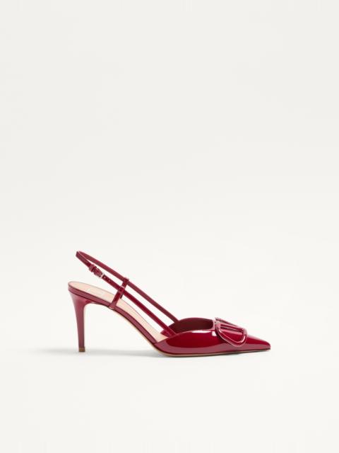 VLOGO SIGNATURE PATENT LEATHER SLINGBACK PUMP 80MM / 3.15 IN.
