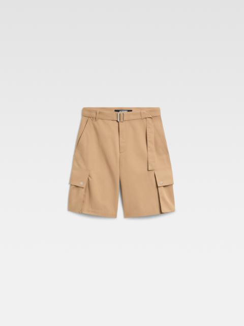 The cargo bermuda shorts