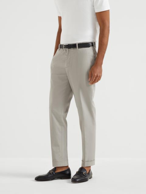 Garment-dyed Italian fit trousers in American Pima comfort cotton gabardine