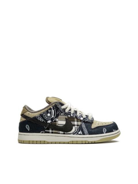 x Travis Scott SB Dunk Low QS Special Box sneakers