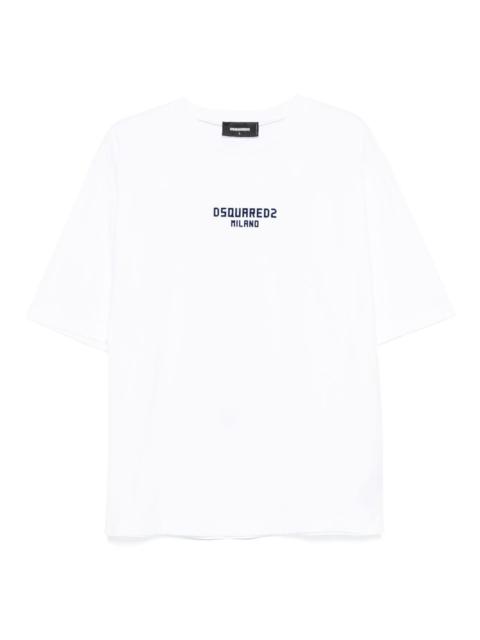 logo-embroidered T-shirt