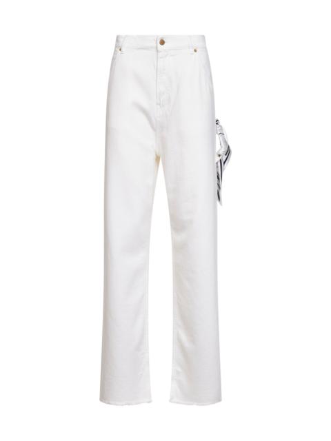 White denim Lisa carpenter jeans with scarf