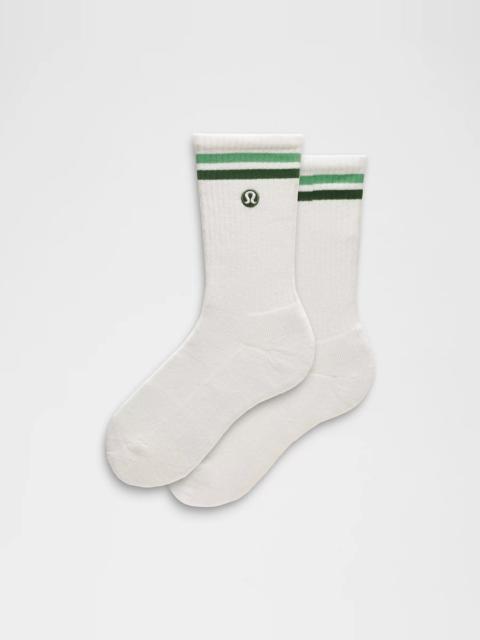 Unisex Daily Essential Crew Socks *Stripe