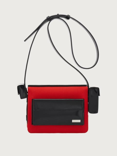 MULTI-POCKET CROSSBODY BAG