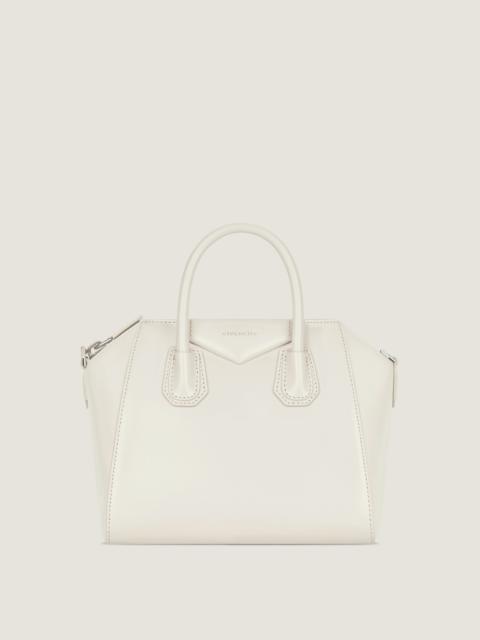 SMALL ANTIGONA BAG IN BOX LEATHER