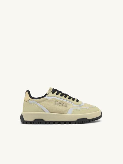 WILDPACE LOW SNEAKERS IN RIPSTOP NYLON AND LEATHER COLOR TIDAL FOAM AND REFLEX