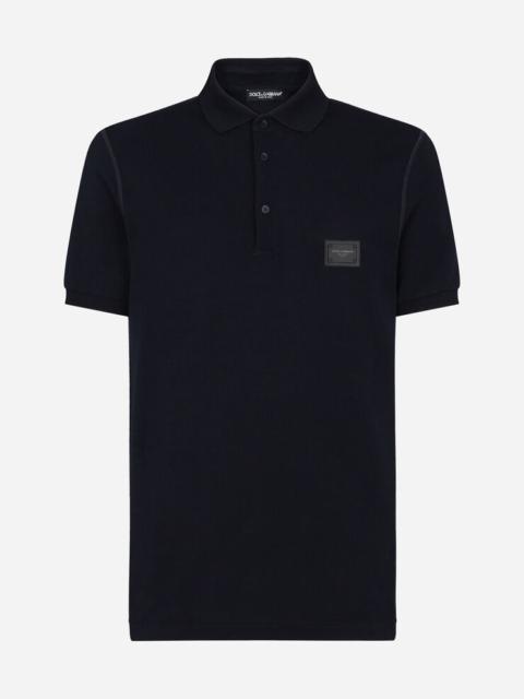 Cotton piqué polo-shirt with branded plate