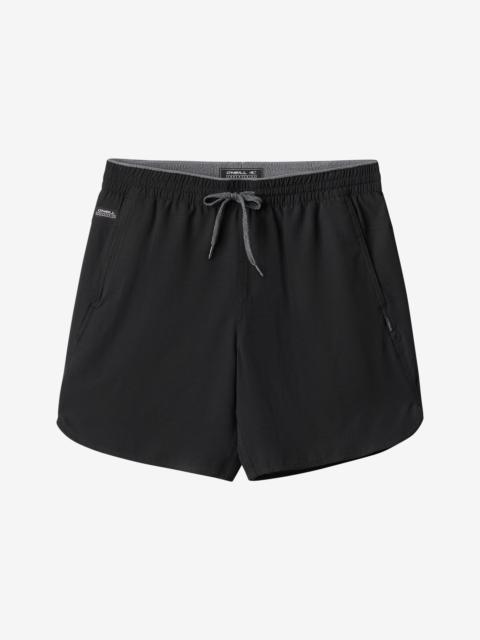 TRVLR Tech Lined 17" Hybrid Shorts