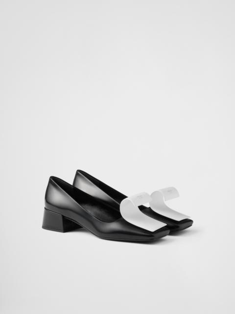 Two-tone brushed leather pumps