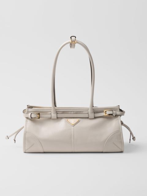 Medium leather handbag