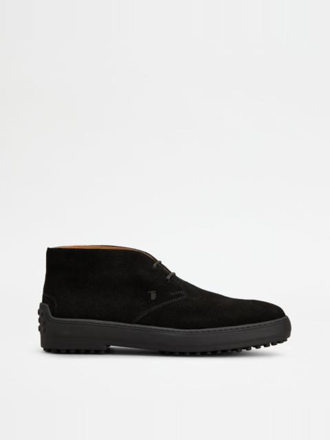 WINTER GOMMINO DESERT BOOTS IN SUEDE - BLACK