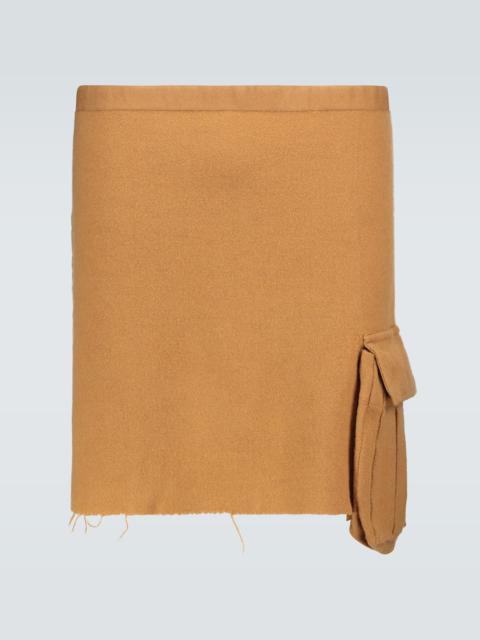 Wool apron with pocket
