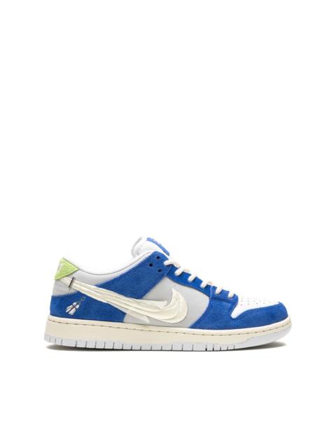 x Fly Streetwear SB Dunk Low "Gardenia" sneakers