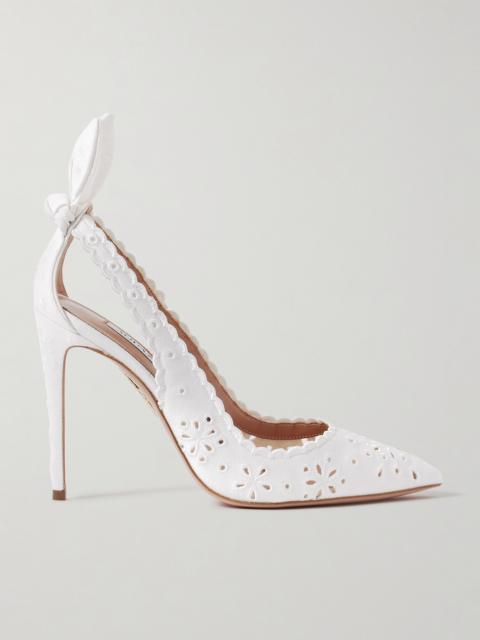 Bow Tie 105 Broderie Anglaise Canvas Pumps