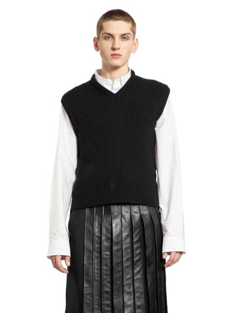 Reidar-Vest-In-Ribbed-Wool-And-Satin