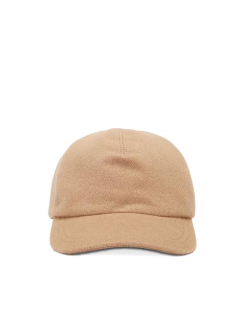 buckle-fastening cap