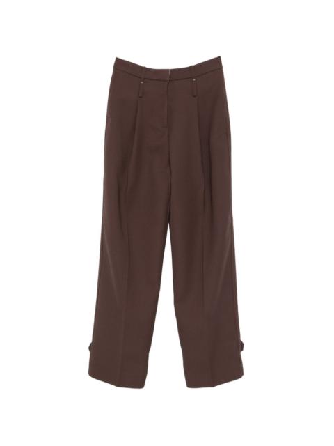 pleated trousers