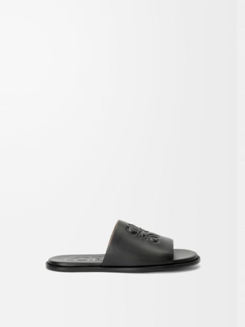 Flex Anagram slide in soft calfskin