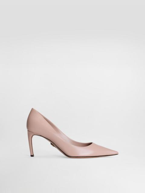 Polished goatskin pumps