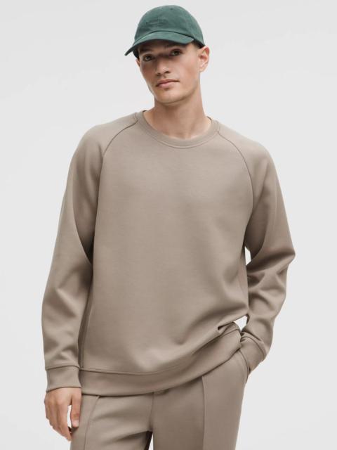 Smooth Spacer Classic-Fit Crew