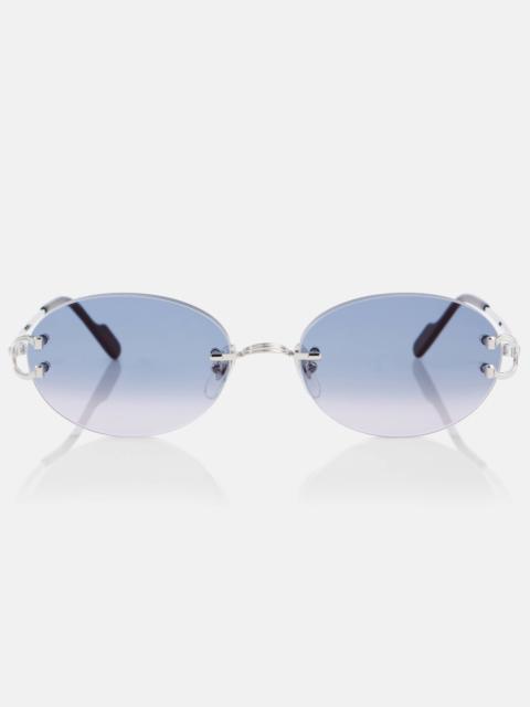 Signature C oval sunglasses