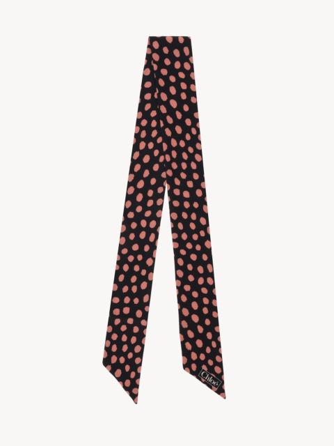 THE CHLOÉ SPOTTED BANDEAU SCARF IN SILK